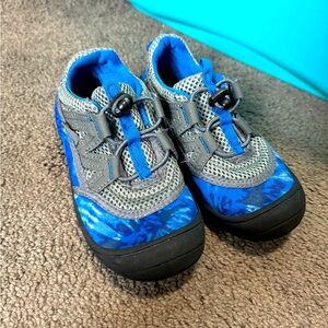 Northside kids water shoes size 12